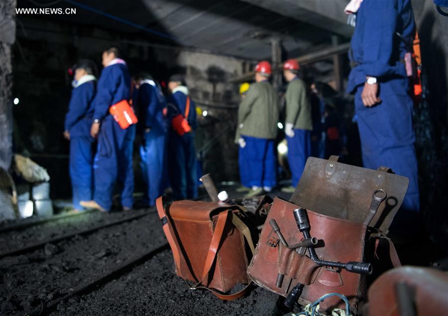 CHINA-CHONGQING-MINE-GAS EXPLOSION-RESCUE (CN)