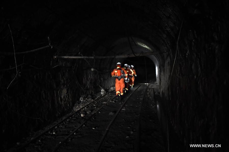 CHINA-CHONGQING-MINE-GAS EXPLOSION-RESCUE (CN) 