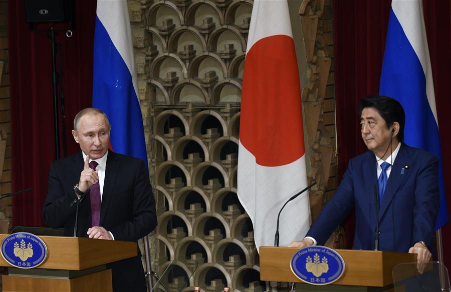 JAPAN-TOKYO-RUSSIA-PUTIN-ABE