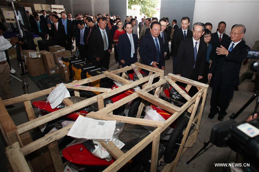 CAMBODIA-PHNOM PENH-CHINESE DONATION