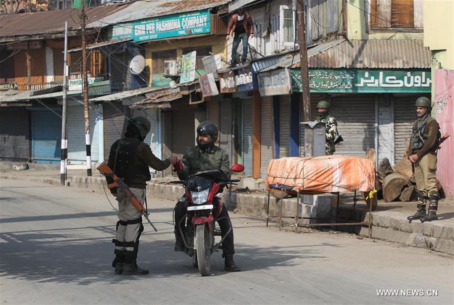 KASHMIR-SRINAGAR-RESTRICTIONS