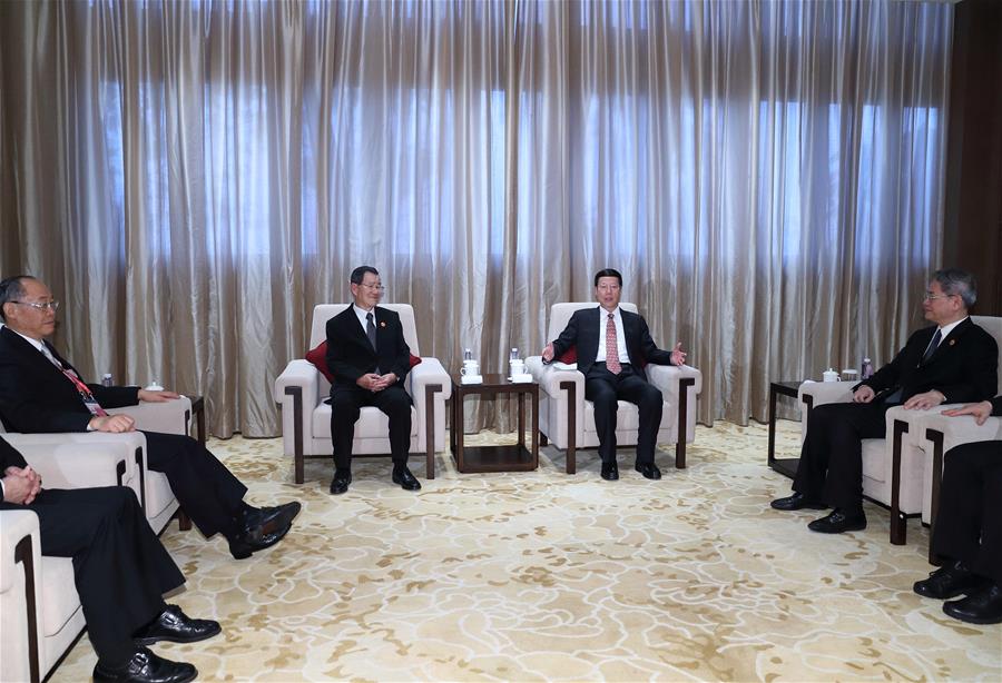 CHINA-BOAO-FORUM-ZHANG GAOLI-VINCENT SIEW-MEETING (CN)