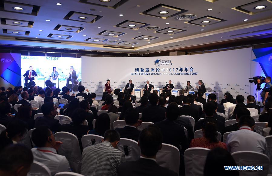 CHINA-BOAO-FORUM-DIALOGUE WITH LEADERS (CN)
