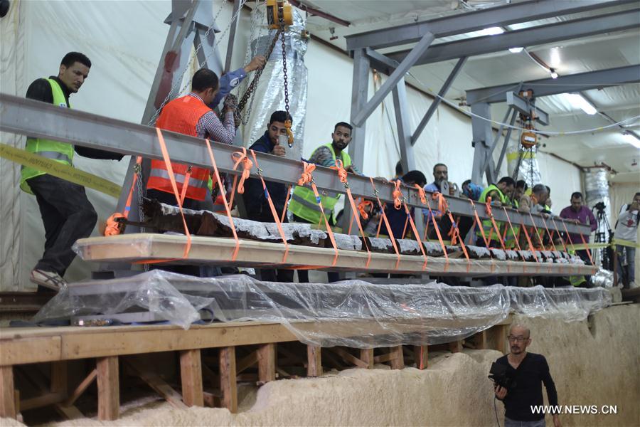 The second solar boat of King Khufu was detected in 1987 in a large pit to the west of the first solar boat. Both boats lie on the southern side of the Khufu Pyramid at Giza.