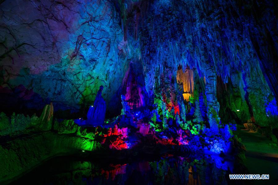 Photo taken on March 30, 2017 shows the interior of the Alu Caves in Luxi County, some 160 kilometers to Kunming, capital of southwest China's Yunnan Province. These ancient caves feature karst landscape and have been developed as a tourist destination. (Xinhua/Hu Chao) Photo taken on March 30, 2017 shows the interior of the Alu Caves in Luxi County, some 160 kilometers to Kunming, capital of southwest China's Yunnan Province. These ancient caves feature karst landscape and have been developed as a tourist destination. (Xinhua/Hu Chao)