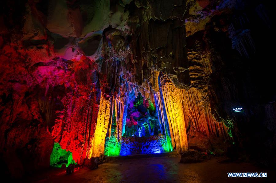 Photo taken on March 30, 2017 shows the interior of the Alu Caves in Luxi County, some 160 kilometers to Kunming, capital of southwest China's Yunnan Province. These ancient caves feature karst landscape and have been developed as a tourist destination. (Xinhua/Hu Chao) Photo taken on March 30, 2017 shows the interior of the Alu Caves in Luxi County, some 160 kilometers to Kunming, capital of southwest China's Yunnan Province. These ancient caves feature karst landscape and have been developed as a tourist destination. (Xinhua/Hu Chao)