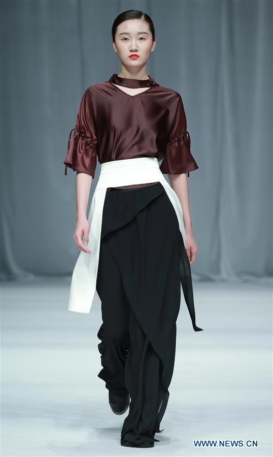 CHINA-BEIJING-FASHION WEEK(CN)