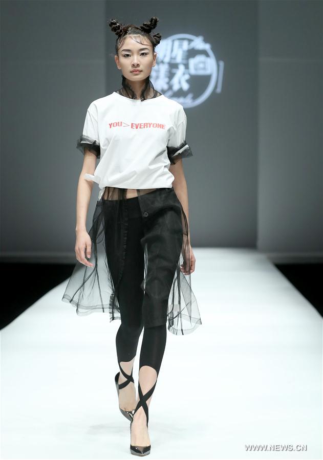 CHINA-BEIJING-FASHION WEEK(CN)