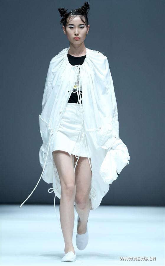 CHINA-BEIJING-FASHION WEEK(CN)