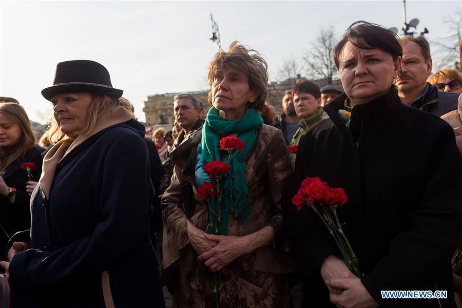 RUSSIA-MOSCOW-ST. PETERSBURG-SUBWAY-EXPLOSION-COMMEMORATION