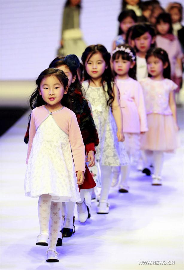 #CHINA-SHANGHAI-FASHION WEEK(CN)