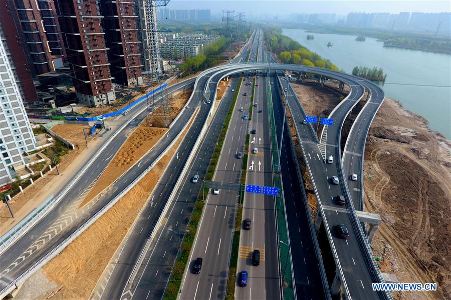 CHINA-SHANXI-TAIYUAN-ROADS (CN)