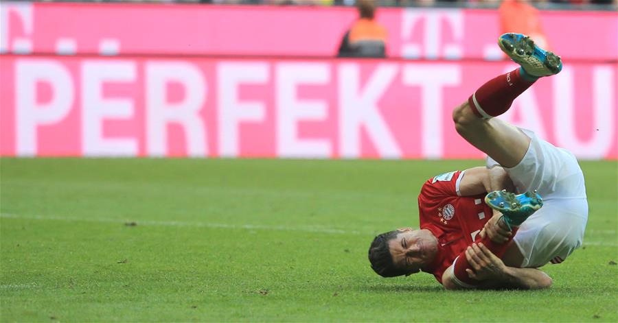 (SP)GERMANY-MUNICH-SOCCER-BUNDESLIGA-BAYERN MUNICH VS BORUSSIA DORTMUND