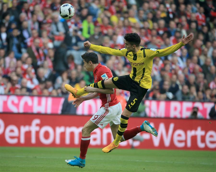 (SP)GERMANY-MUNICH-SOCCER-BUNDESLIGA-BAYERN MUNICH VS BORUSSIA DORTMUND