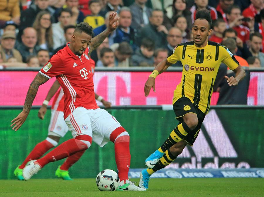 (SP)GERMANY-MUNICH-SOCCER-BUNDESLIGA-BAYERN MUNICH VS BORUSSIA DORTMUND
