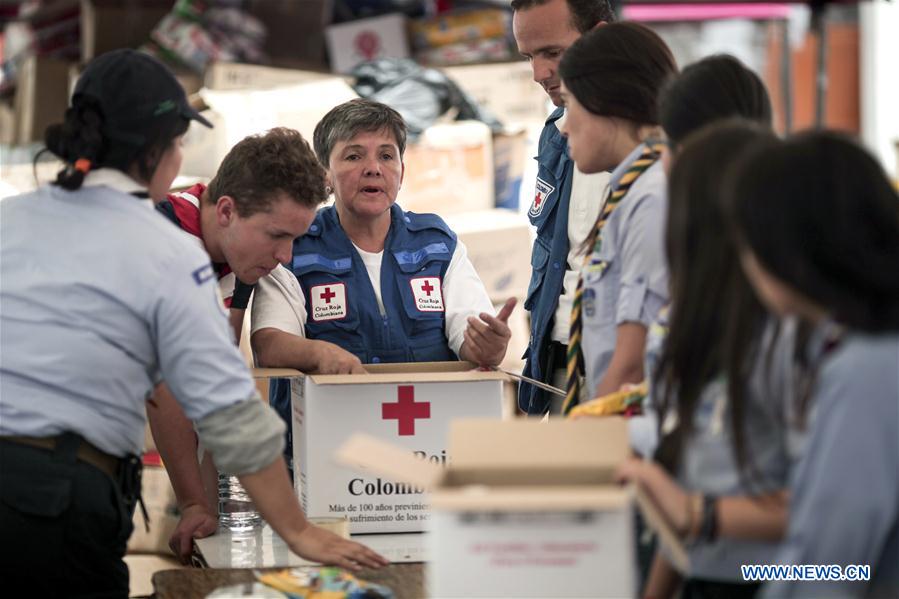 COLOMBIA-BOGOTA-ENVIRONMENT-LANDSLIDE-AID