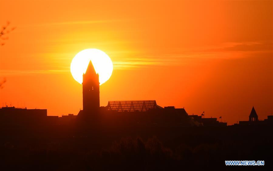 U.S.-WASHINGTON D.C.-SUNRISE