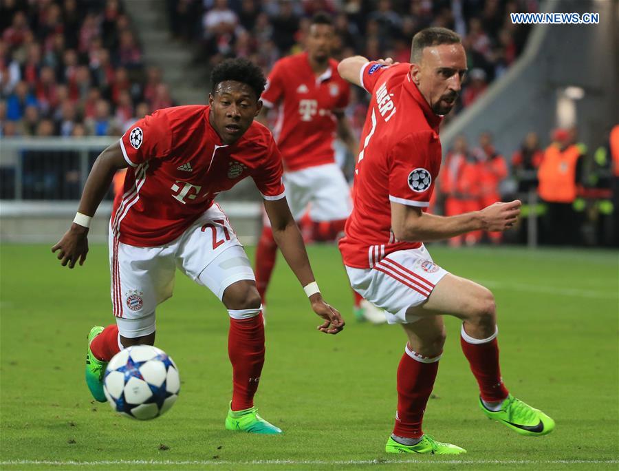 (SP)GERMANY-MUNICH-SOCCER-UEFA-BAYERN MUNICH VS REAL MADRID