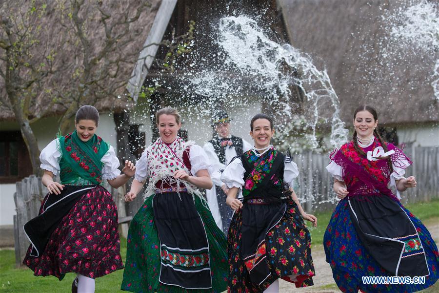 HUNGARY-SZENNA-EASTER-CELEBRATION