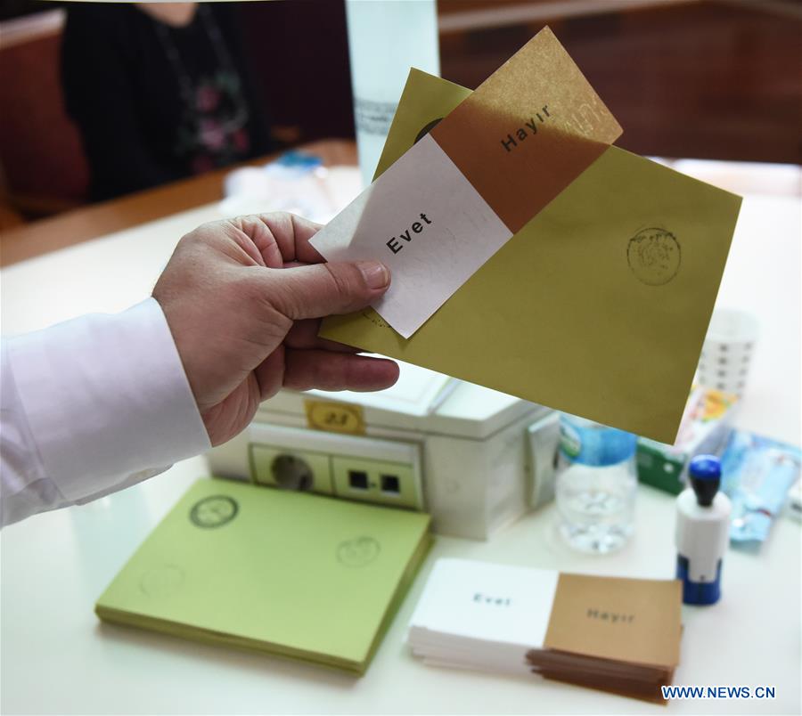 TURKEY-ISTANBUL-CONSTITUTIONAL REFERENDUM