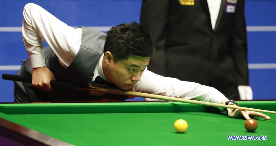 (SP)BRITAIN-SHEFFIELD-SNOOKER-WORLD CHAMPIONSHIP-SEMIFINAL-DING VS SELBY
