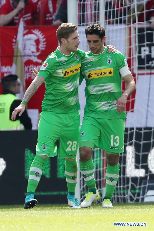 (SP)GERMANY-MOENCHENGLADBACH-SOCCER-BUNDESLIGA-BORUSSIA MOENCHENGLADBACH VS FSV MAINZ
