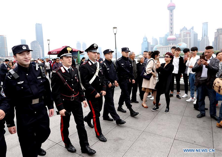 CHINA-SHANGHAI-ITALY-POLICE-JOINT PATROL (CN)