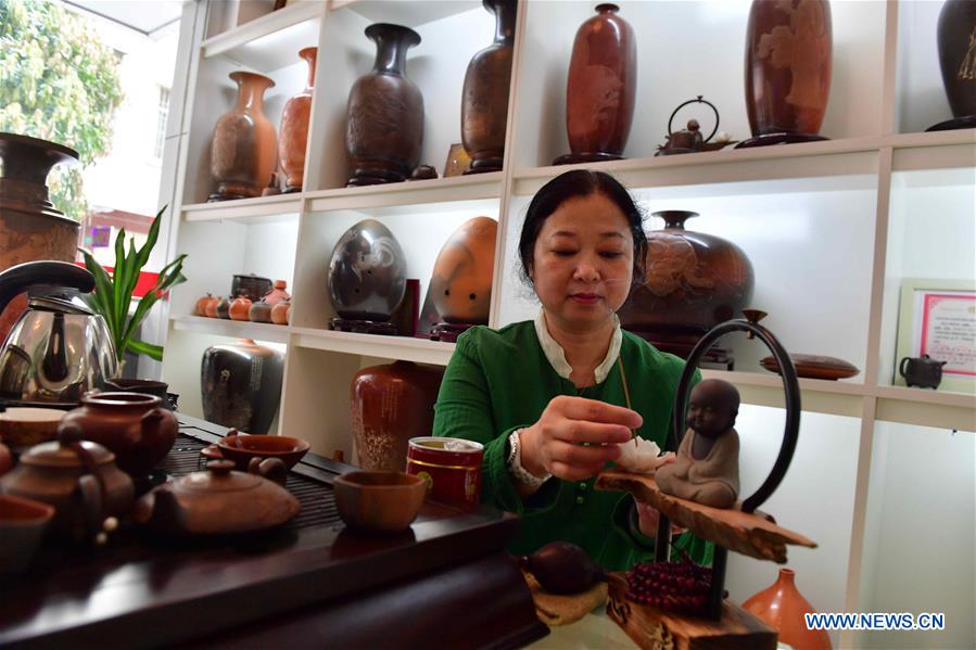 CHINA-GUANGXI-QINZHOU-NIXING POTTERY (CN)