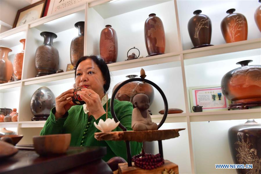 CHINA-GUANGXI-QINZHOU-NIXING POTTERY (CN)