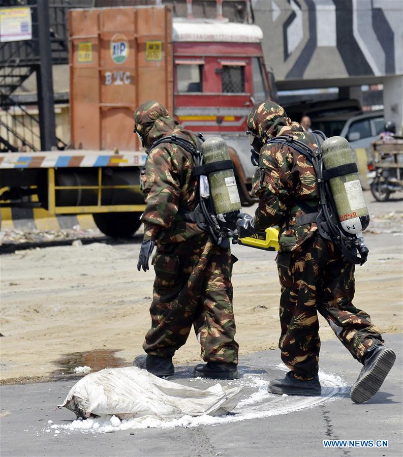 INDIA-NEW DELHI-GAS LEAK NEAR SCHOOL
