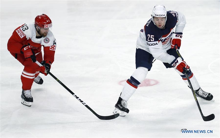 (SP)GERMANY-COLOGNE-ICE HOCKEY-WORLD CHAMPIONSHIPS-PRELIMINARY ROUND-USA VS DEN