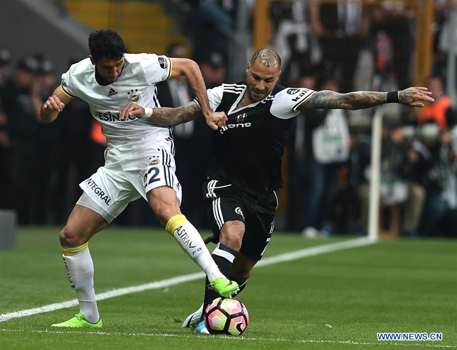 (SP)TURKEY-ISTANBUL-SOCCER-TURKISH SUPER LEAGUE-BESIKTAS VS FENERBAHCE 