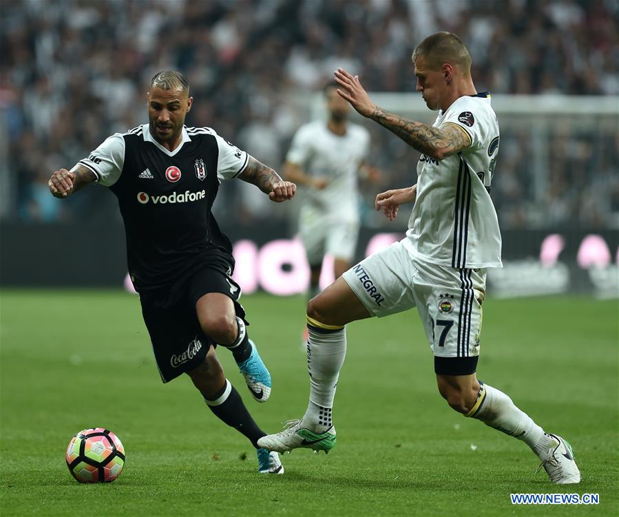 (SP)TURKEY-ISTANBUL-SOCCER-TURKISH SUPER LEAGUE-BESIKTAS VS FENERBAHCE 