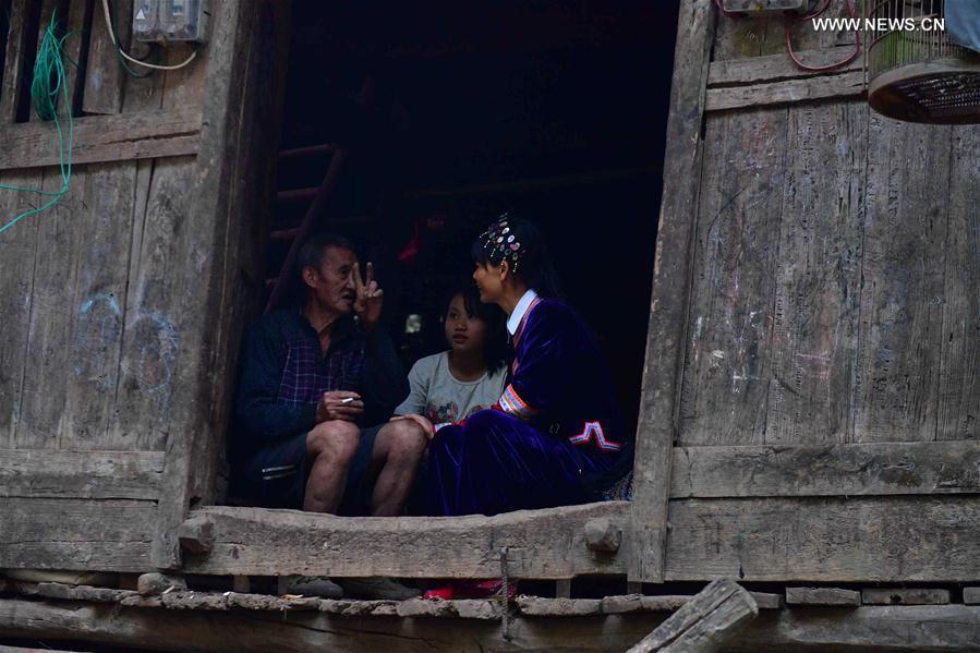 CHINA-GUANGXI-DAHUA-ROLE MODEL (CN)