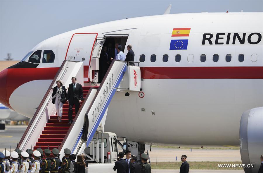 (BRF)CHINA-BELT AND ROAD FORUM-SPANISH PRIME MINISTER-ARRIVAL (CN)