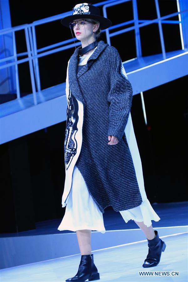 CHINA-BEIJING-FASHION WEEK(CN)