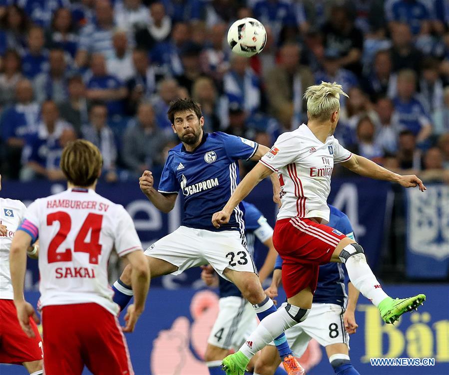 (SP)GERMANY-GELSENKIRCHEN-SOCCER-BUNDESLIGA