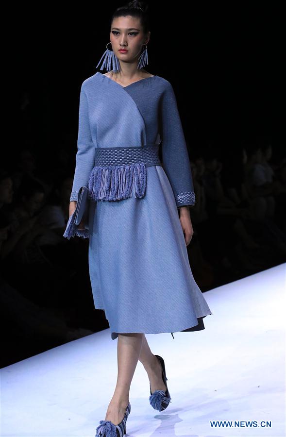 CHINA-BEIJING-GRADUATE FASHION WEEK (CN)