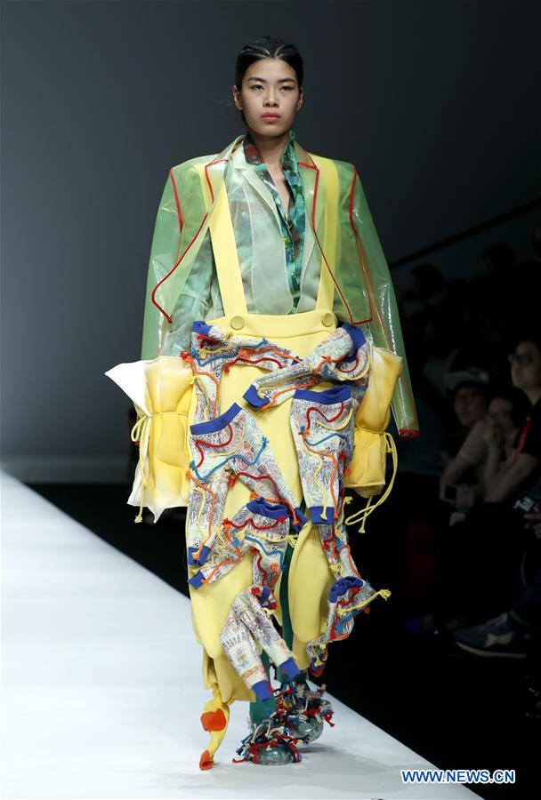 CHINA-BEIJING-GRADUATE FASHION WEEK (CN)