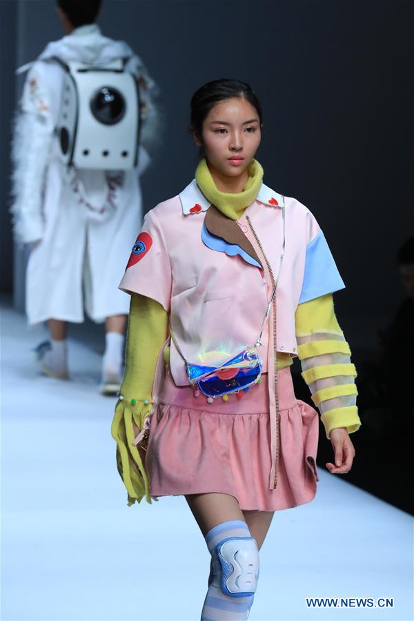 CHINA-BEIJING-GRADUATE FASHION WEEK (CN)