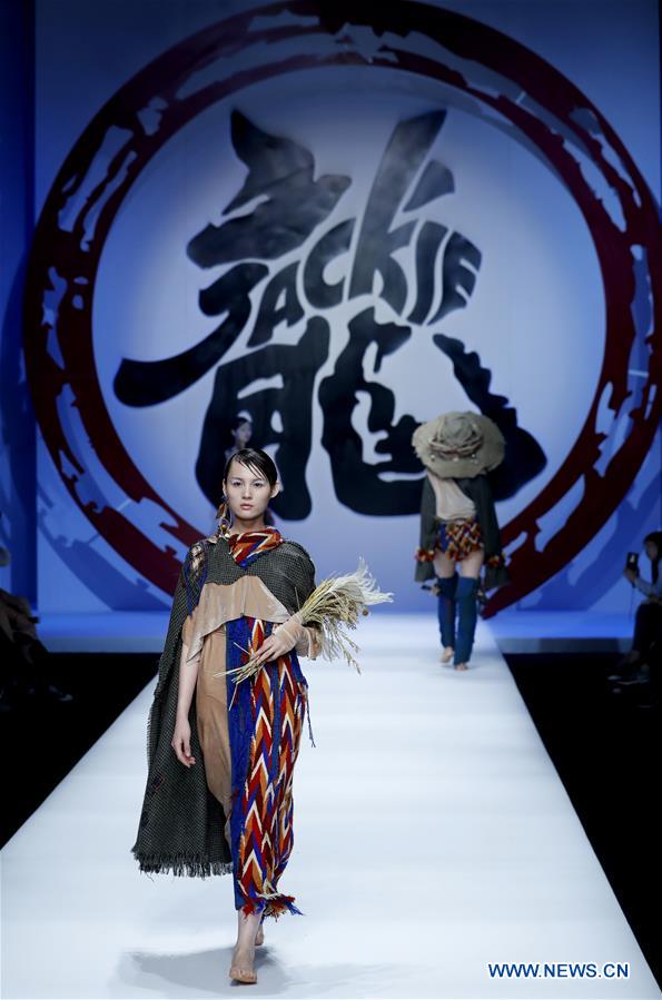 CHINA-BEIJING-GRADUATE FASHION WEEK (CN)