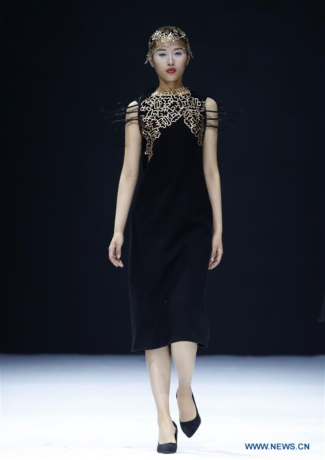 CHINA-BEIJING-GRADUATE FASHION WEEK (CN)
