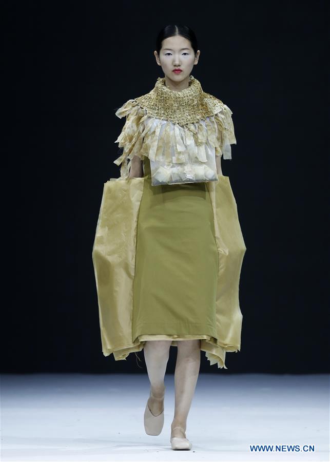 CHINA-BEIJING-GRADUATE FASHION WEEK (CN)