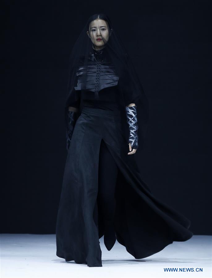 CHINA-BEIJING-GRADUATE FASHION WEEK (CN)