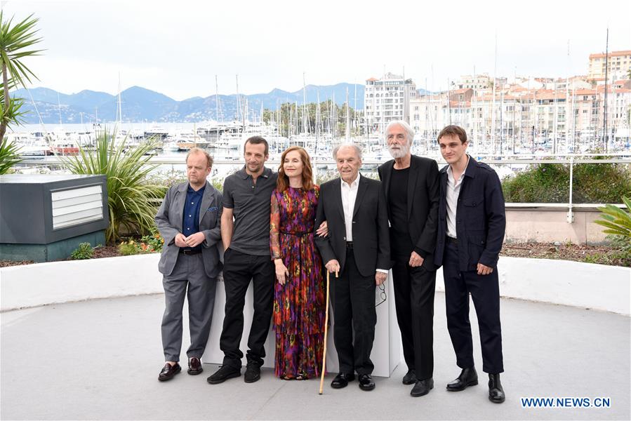 FRANCE-CANNES-70TH CANNES FILM FESTIVAL-IN COMPETITION-HAPPY END-PHOTOCALL