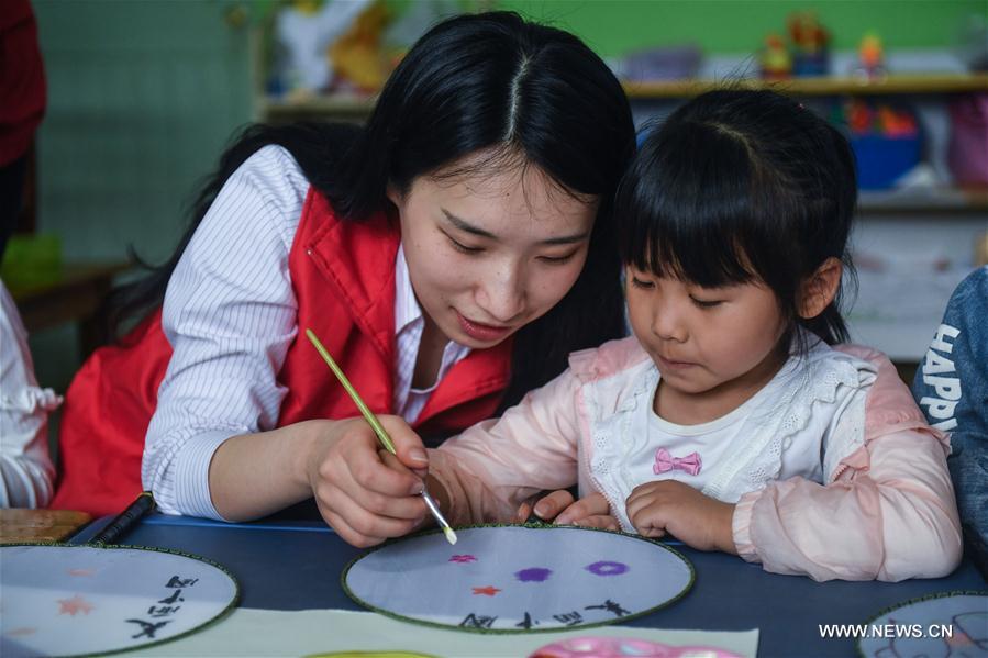 CHINA-ZHEJIANG-YUYAO-DRAGON BOAT FESTIVAL-VOLUNTEER (CN)