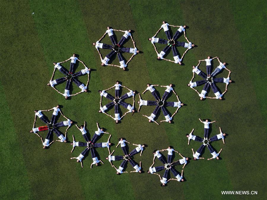 CHINA-GUIZHOU-HIGH SCHOOL-GRADUATION (CN)