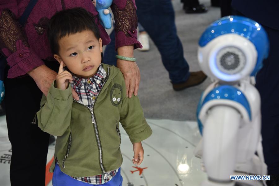 CHINA-GUIYANG-BIG DATA EXPO (CN)