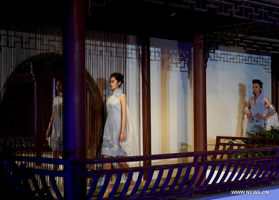 CHINA-SUZHOU-FASHION WEEK(CN)