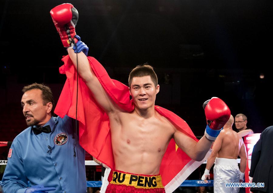 (SP)U.S.-CHICAGO-BOXING-CRUISERWEIGHT BOUT-QU PENG